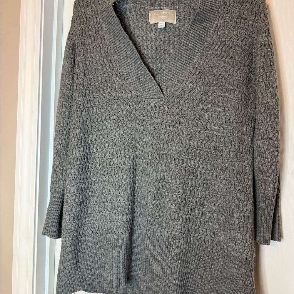 Avenue size 18/20 Gray Women's Sweater